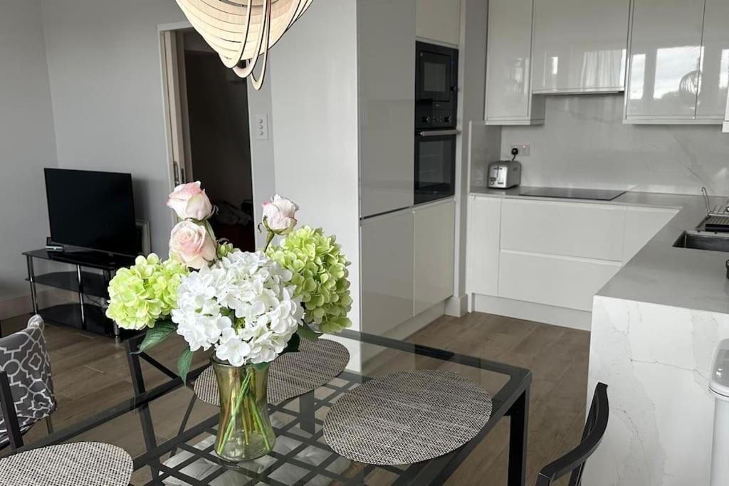 Modern 4 Bed-2 Bath In Battersea Appartamento Londra